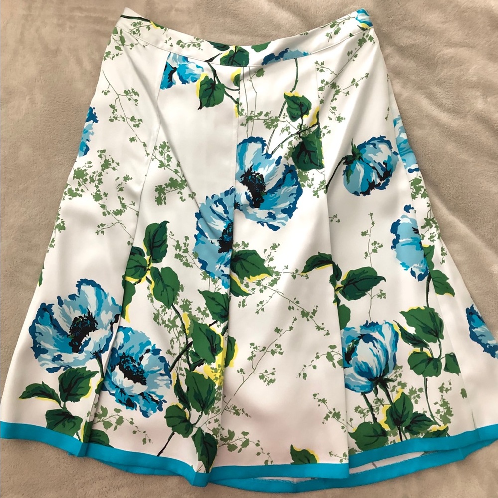 Banana Republic skirt NWOT